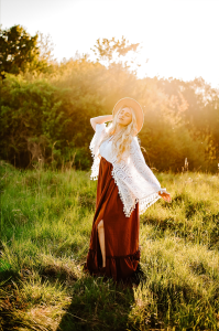 Mila rozmiar M/L, spódnica w kolorze Camel